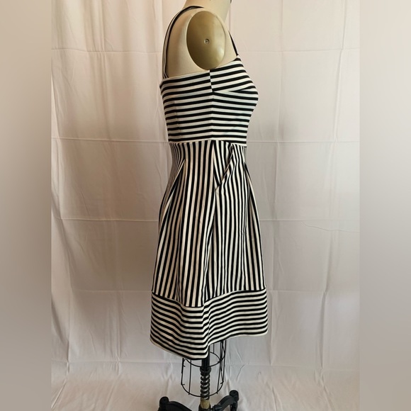 Nwot Brixon Ivy Black & White Striped
Ponte Bib Fit & Flare Summer Dress medium - Picture 3 of 12